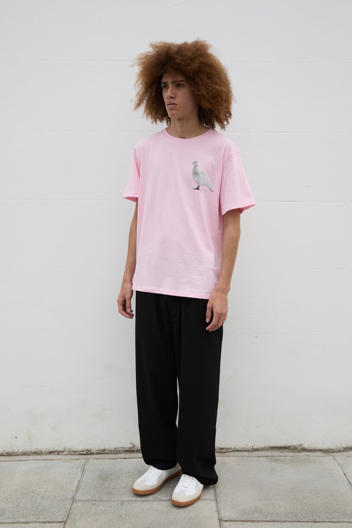 SOUR FIGS Standing Dove Print Unisex T-Shirt in Pink
