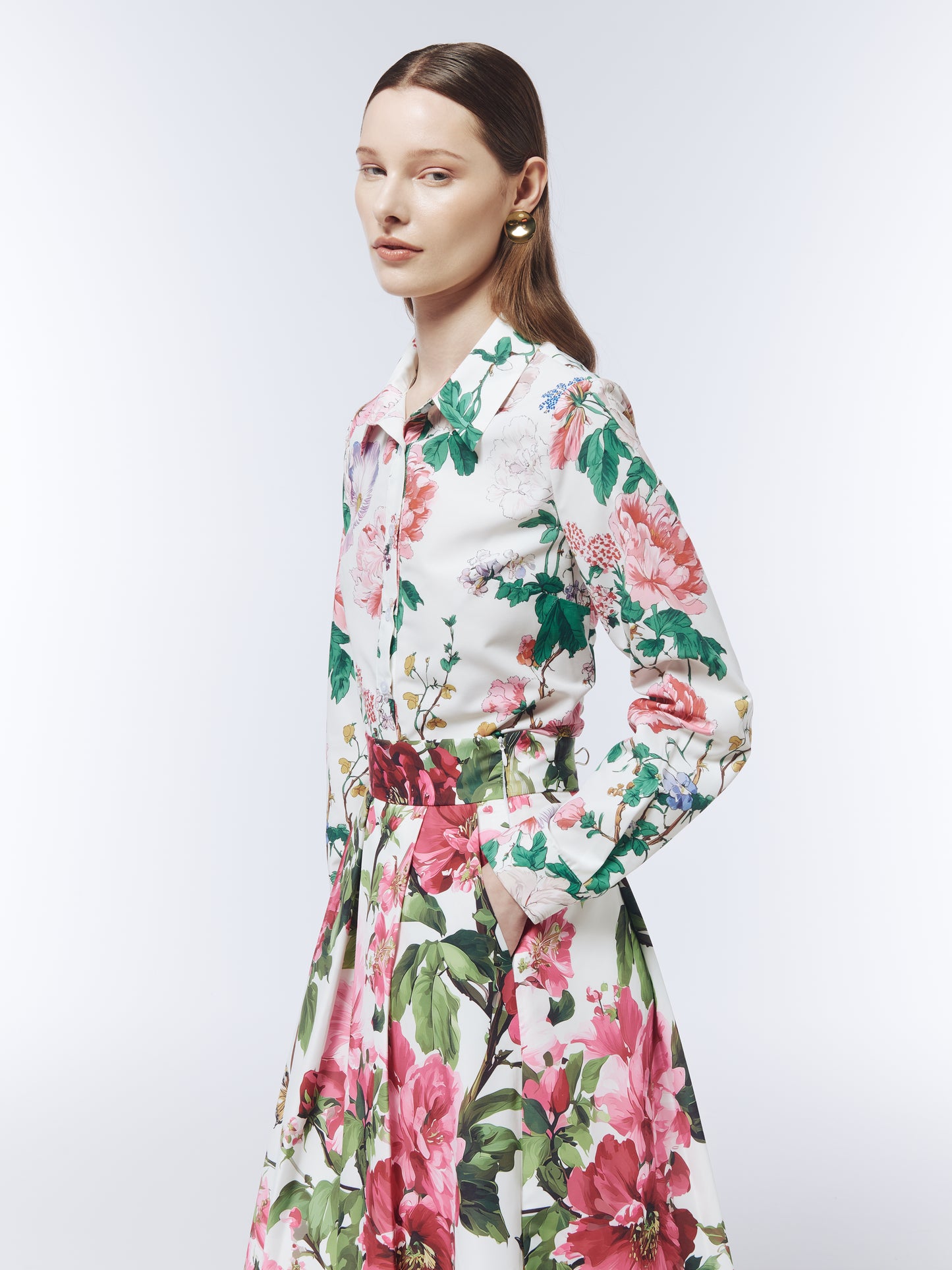 SOUR FIGS Botanical Wildflower Button-Front Shirt in Porcelain White with pink and lilac flowers