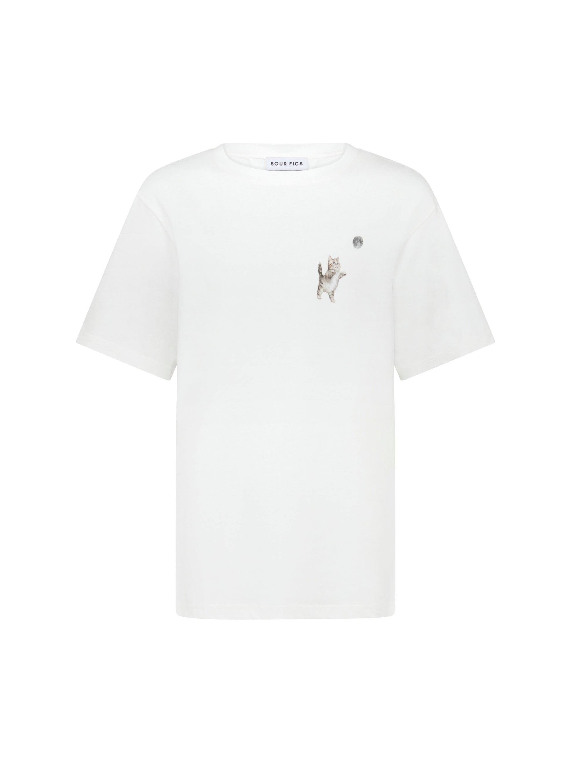 SOUR FIGS white cotton T-shirt with embroidered cat and moon motif on chest.