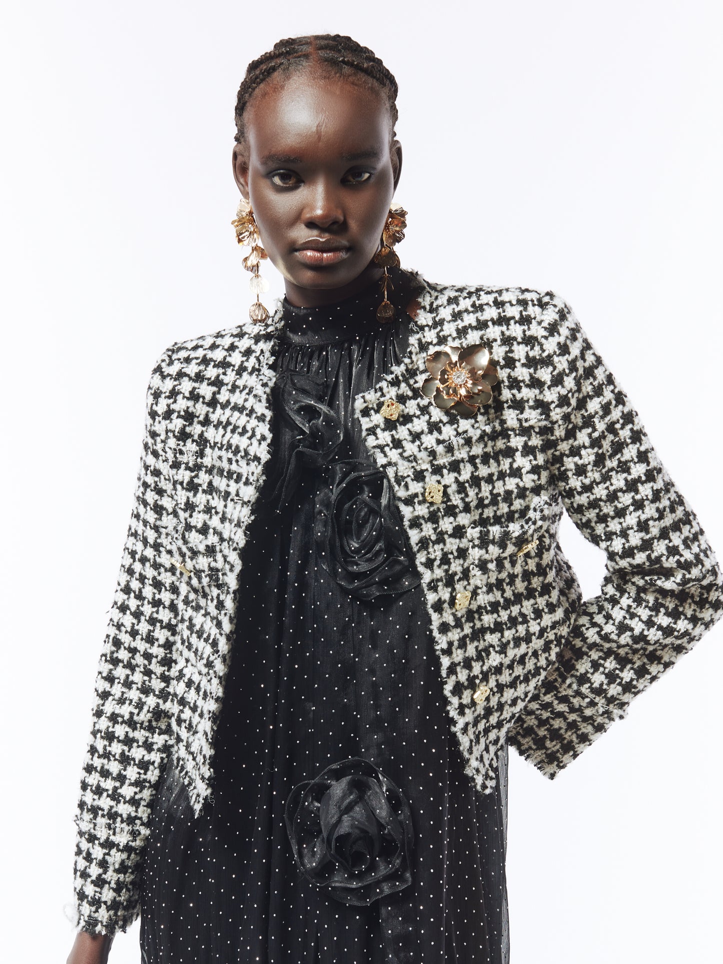 SOUR FIGS Brooch-detail Bouclé Tweed Jacket in Black and White Houndstooth